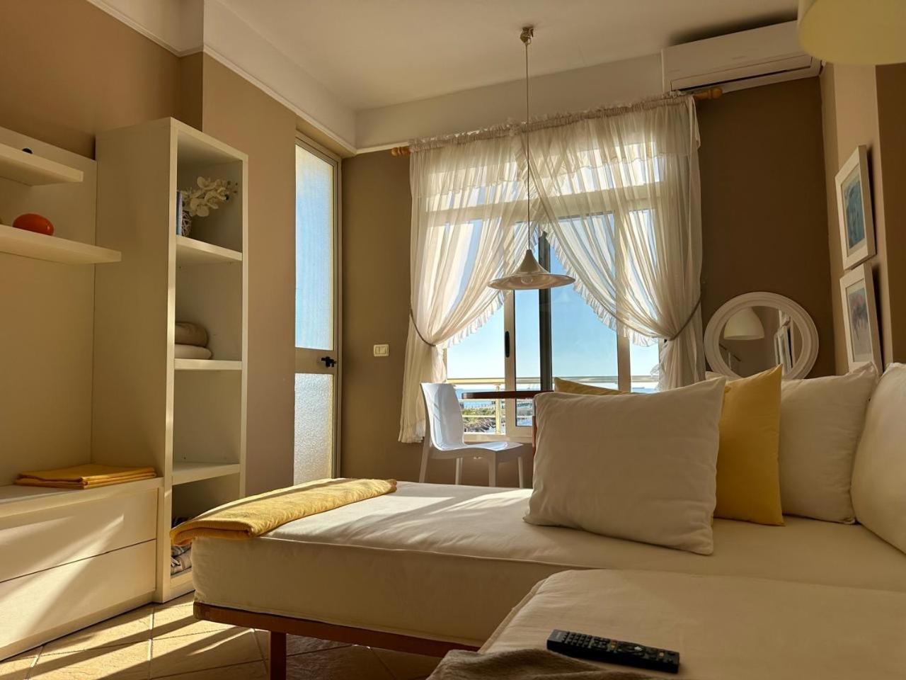 דורס Beach View! Seaside Apartment מראה חיצוני תמונה